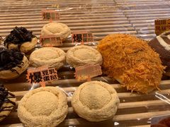 -好利来(万卉路店)