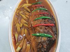 红烧鲤鱼-小叶手抓·清真食品(治平路店)