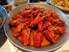 -巴厘龙虾·榜首油焖大虾(音乐学院·沿江酒馆店)