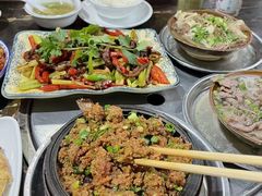 -乐山食古香跷脚牛肉