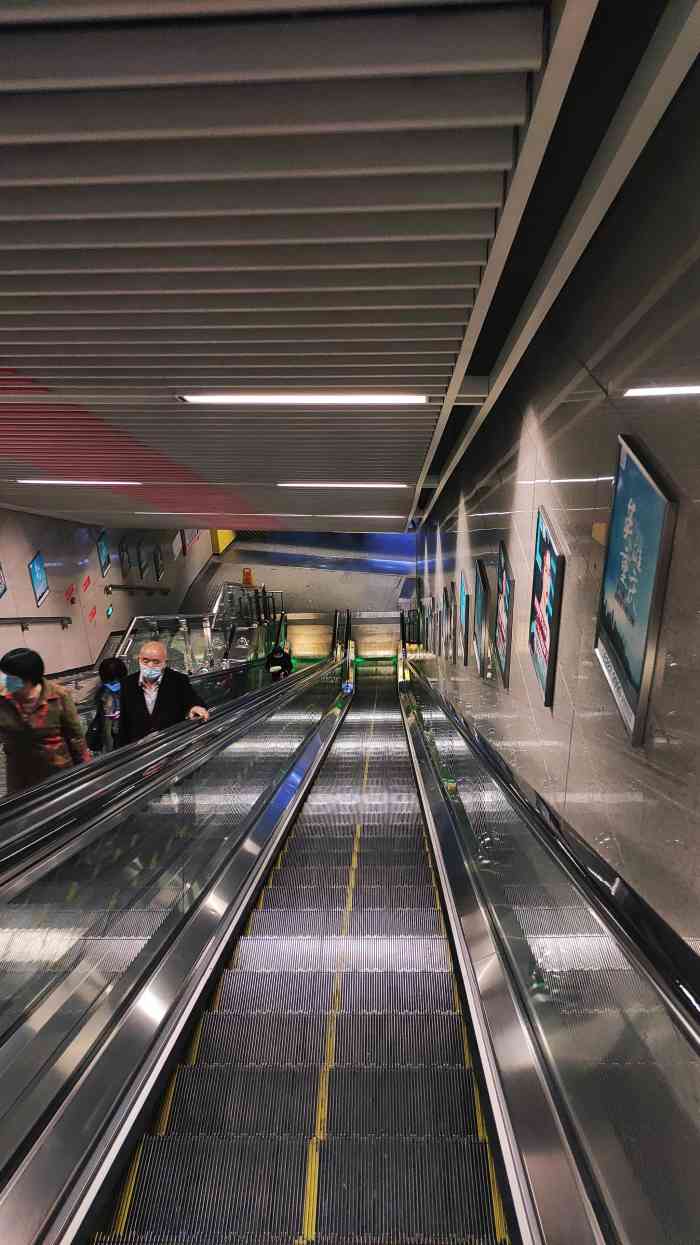 冉家坝(地铁站)-"6号线冉家坝站 3条轨道交通的换乘站,每.