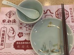 餐具摆设-点都德(龙之梦店)