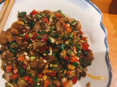 -有红鸡毛店·川菜(建设路店)