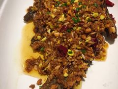 干烧武昌鱼-莲餐厅·湖北菜·藕汤是头牌(愚园路店)