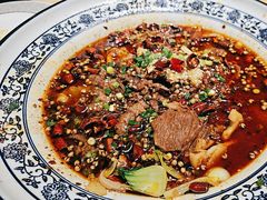 -柒月小火炉·新派川菜(金狮广场店)