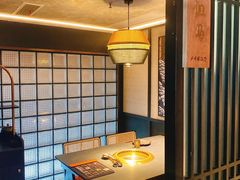 -铭牛烧肉·和牛海鲜自助(高新月牙湖店)
