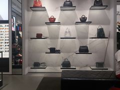 -Charles & Keith(大运河购物中心店)