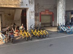 -海口骑楼小吃街