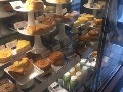 牛角面包-星巴克(广州番禺钻汇广场分店)