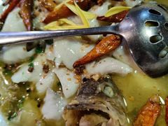 -洞庭土菜小炒馆(易发广场店)