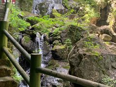 -藏龙百瀑风景区