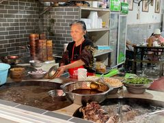 -小杨翘脚牛肉