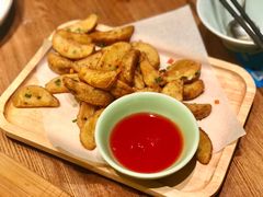 蒜香黄油焗土豆-弄堂里(滨江龙湖天街店)