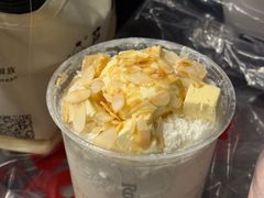 -劳顶笨咖啡(丽水宜家店)