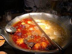 红颜花胶鸡锅-湊湊火锅·茶憩(杭州湖滨银泰in77店)
