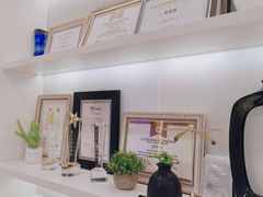 -维乐口腔(美维云门诊陆家嘴店)