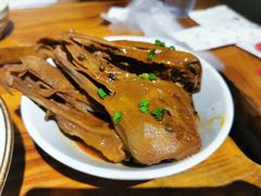 -琥珀老六龙虾(四里河店)