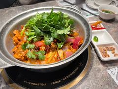 -禄婶鸡煲·打边炉