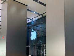 -Apple零售店(华贸购物中心店)