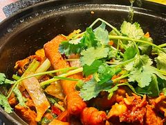-重庆鸡公煲·青锅花椒鱼(牡丹江路店)