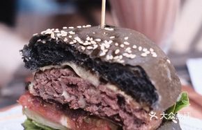 Blue Cheese Beef Burger