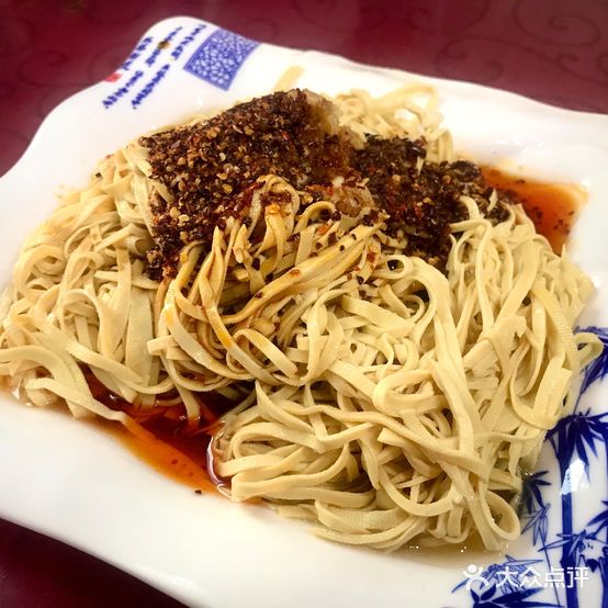 鸿园川味(阳光华尔兹A区店)