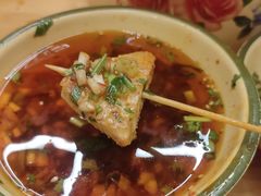 -拈签一笑黄牛肉辣卤串串