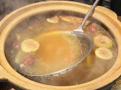 -阿润打边炉·鲜切鸡煲(华漕店)