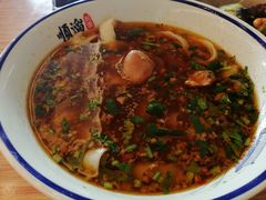 -顺溜·手工刀削面·黑金店(铜锣湾店)