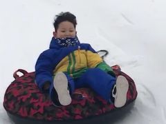 -采薇庄园四季滑雪场