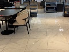 -必胜客(砂之船中东奥莱店)