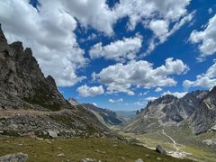 -莲宝叶则景区