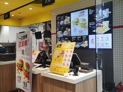 -麦当劳(学院大街店)