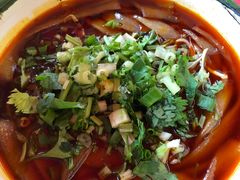 -拈签一笑黄牛肉辣卤串串