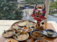 -包整·丝娃娃(一览甲秀楼风景店)