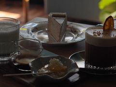 -默迹咖啡馆