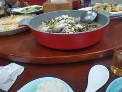 -东北风味思缘食府(对湖路店)