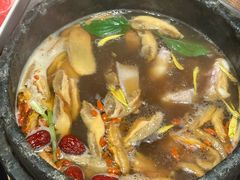 -蘑界·野生菌火锅(深业上城店)