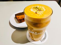 栀子花梨香拿铁-Seesaw Coffee(上生新所店)