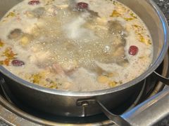 -一席地·本地鸡窝·杭帮鸡火锅(萧山银隆百货店)