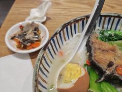 -鲜越鲜鱼粉(财富购物中心店)