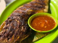 -明记烧鱼美味店