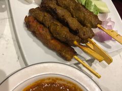 沙爹鸡牛肉拼盘-关夫人餐厅(阳光广场店)
