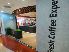 -luckincoffee瑞幸咖啡(香港名店街店)