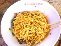 招牌老成都担担面-钟方模白家肥肠粉(春熙店)