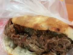 -老西关黄老太牛肉烧饼