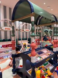 -奈尔宝·儿童乐园·亲子餐厅(鄞州万达店)