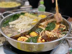 -嗨夜别墅轰趴(李沧店)