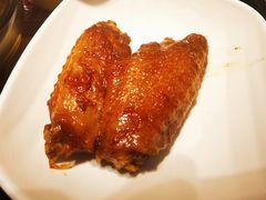 蜜汁鸡翅-老娘舅(吴山路店)