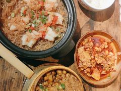 -有红鸡毛店·砂锅菜(抚琴夜市店)